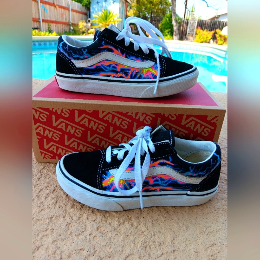 Van's old skool kids size1